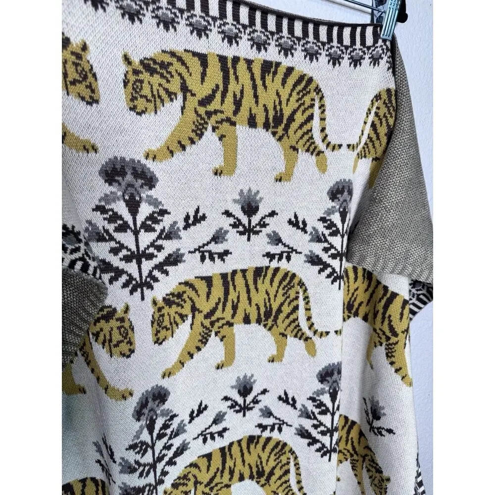 Creative Co-op NWT 32x40 Animal Blanket Tigers/Cream Brown Soft Plush Throw New